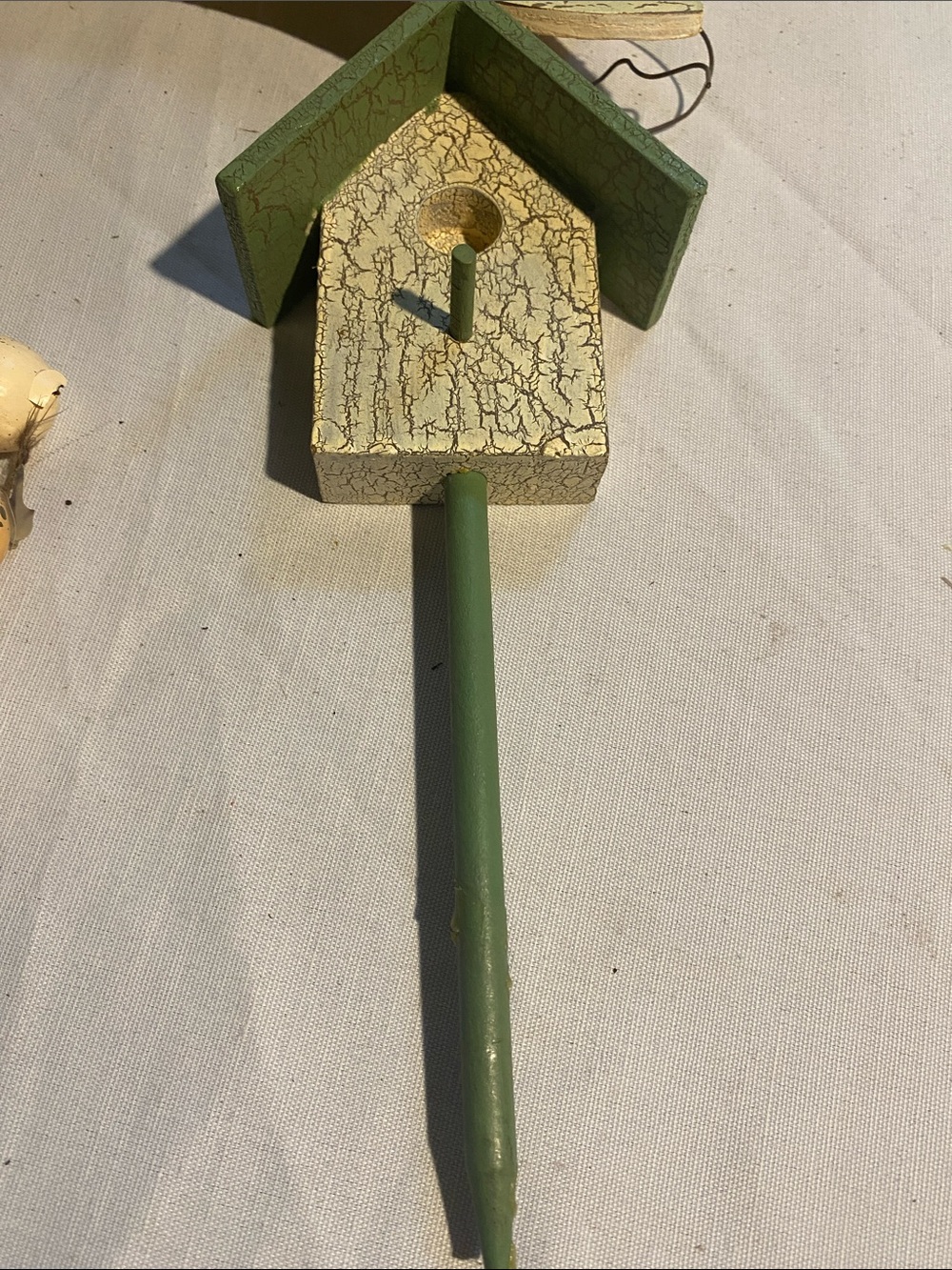 Love Bird Inn Sign & Decorative Birdhouse with Speckled Eggs - Picture 4 of 5